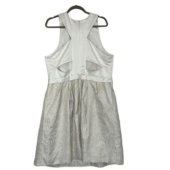 Theia Ivory and Gold Brocade Sleeveless Fit and Flare Cocktail Dress |14 - Picture 9 of 13